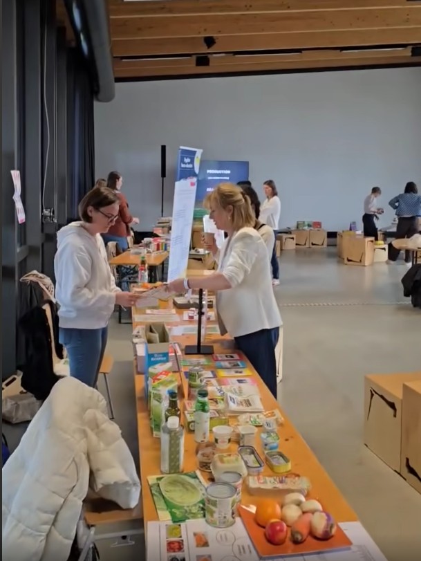 Diane PERDRIEUX lors de la Journée Santé de l'Enfant à la Halle de La Machine, Toulouse